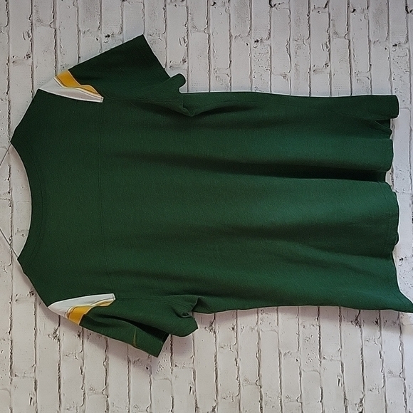 Nike NFL Team Apparel Green Bay Packers V-Neck Short-Sleeved Shirt, Size XL - Picture 2 of 5